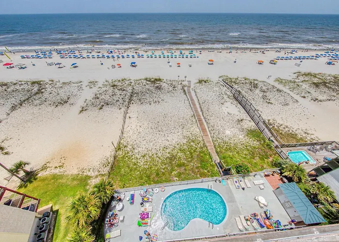 Bright And Convenient Overlooking The Gulf Shared Pool Free Wifi Holiday home
