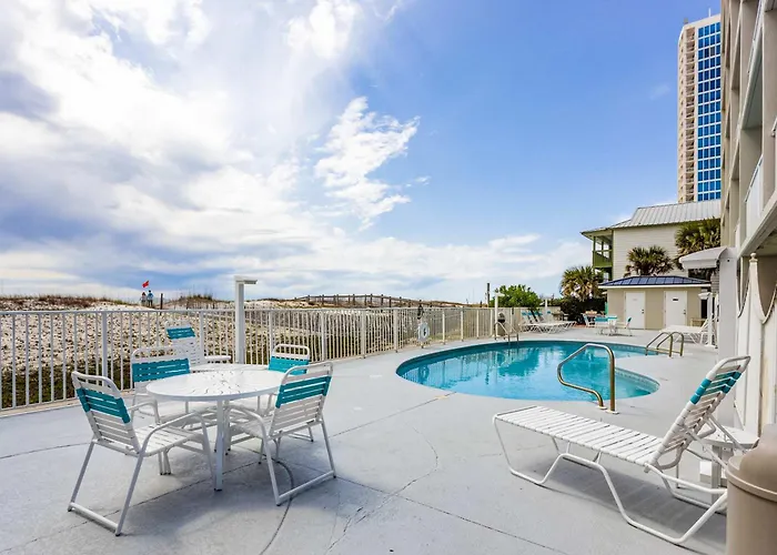Holiday home Bright And Convenient Overlooking The Gulf Shared Pool Free Wifi *