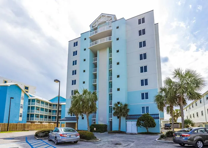Bright And Convenient Overlooking The Gulf Shared Pool Free Wifi Holiday home